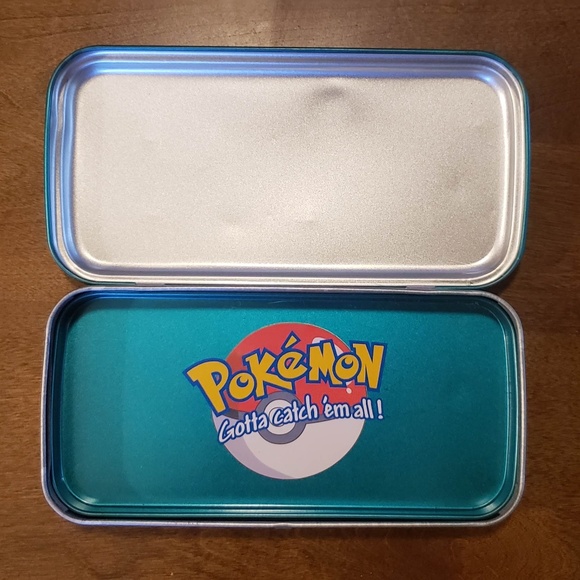 Pokemon Pencil Case with Play Tokens & Pencils - Picture 3 of 4